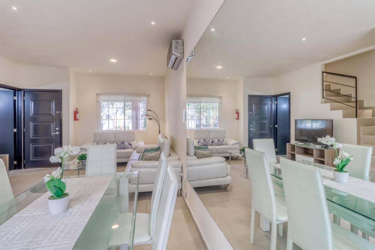 Selvanova Coto 4B, Villa Flamingos 437F Плая дел Кармен Екстериор снимка